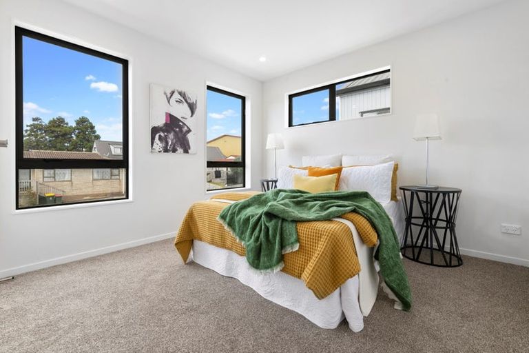 Photo of property in 28a Cape Road, Mangere, Auckland, 2022