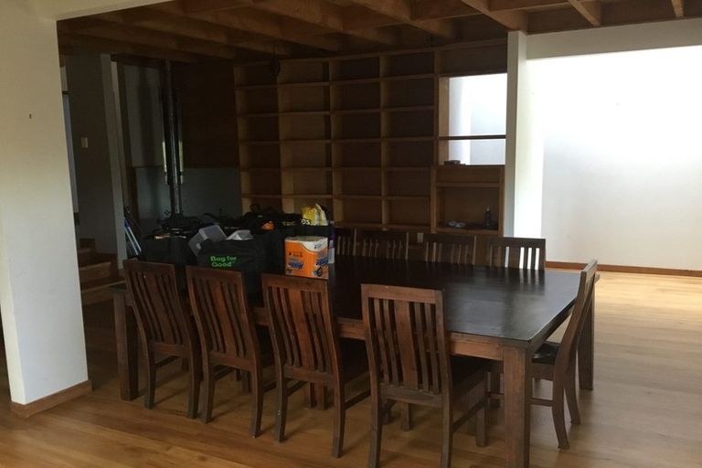 Photo of property in 1049 Scenic Drive North, Swanson, Auckland, 0816