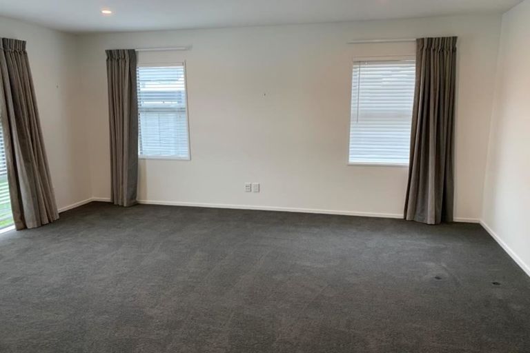 Photo of property in 10 Aroha Street, Pegasus, 7612