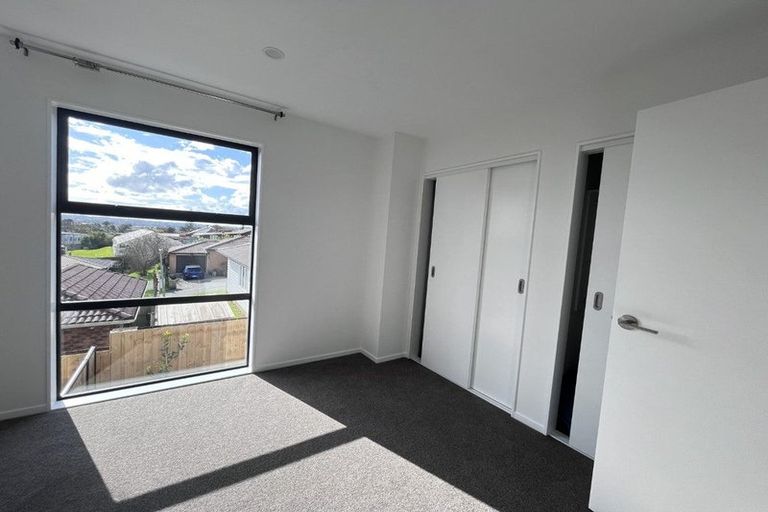 Photo of property in 9 Raupeti Lane, Henderson, Auckland, 0612