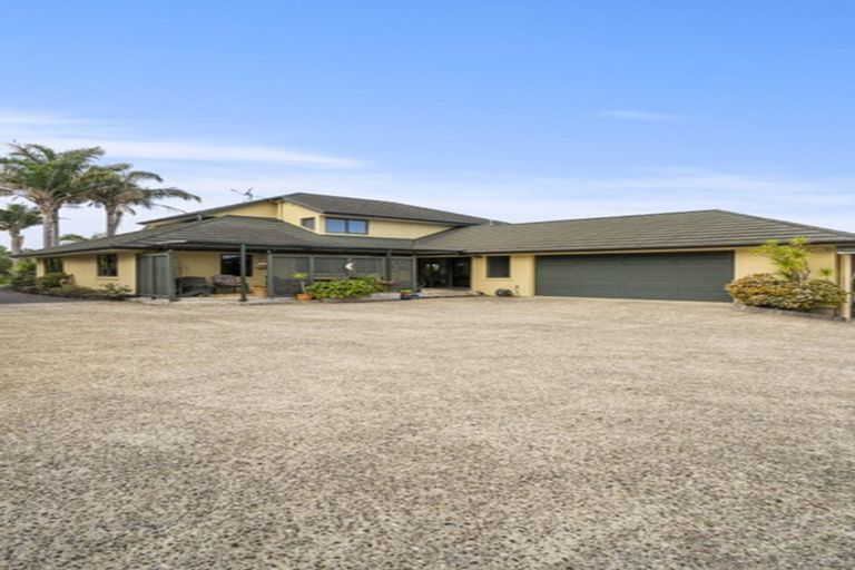 Photo of property in 28 Skudders Beach Road, Kerikeri, 0294