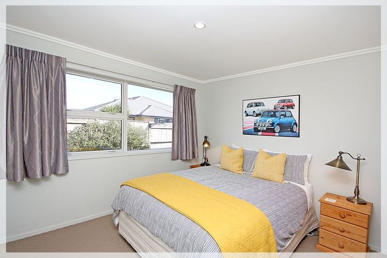 Photo of property in 24 Forbes Road, Foxton Beach, Foxton, 4815