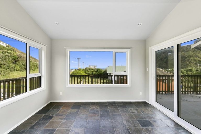 Photo of property in 1072 Makara Road, Makara Beach, Karori, 6972