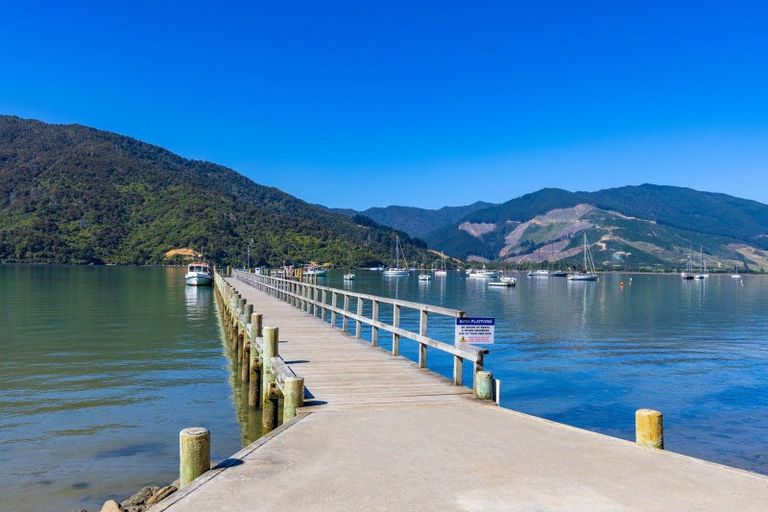 Photo of property in 337 Anakiwa Road, Anakiwa, Picton, 7281