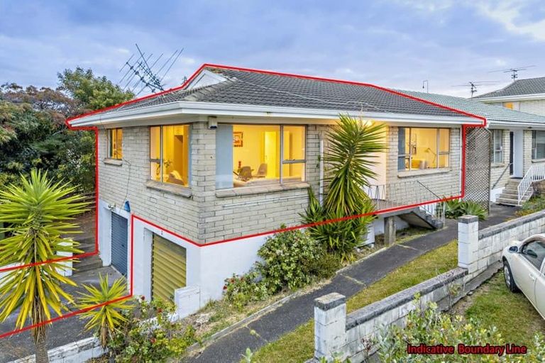 Photo of property in 1/118 Rangitoto Road, Papatoetoe, Auckland, 2025