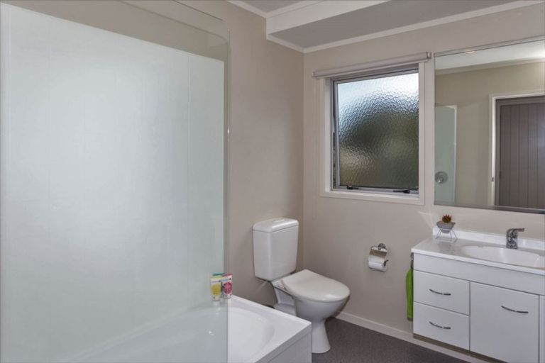 Photo of property in 10 Kirikiri Road West, Kopu, Thames, 3578