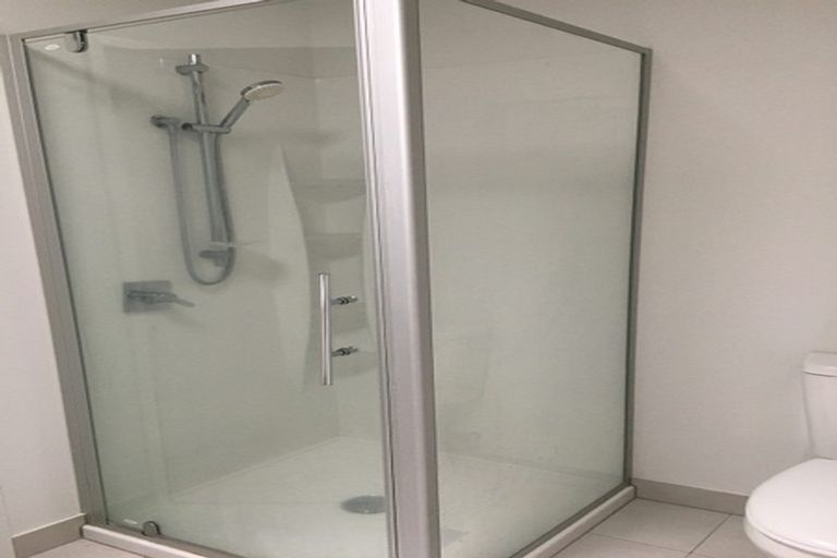 Photo of property in 2/28 Hobson Street, Thorndon, Wellington, 6011