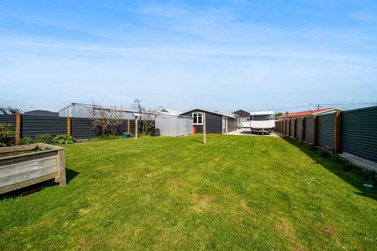 Photo of property in 60 Egmont Street, Hawera, 4610