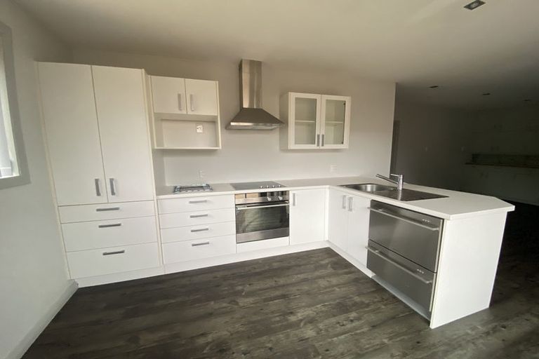 Photo of property in 30 Kenwyn Avenue, St Albans, Christchurch, 8052