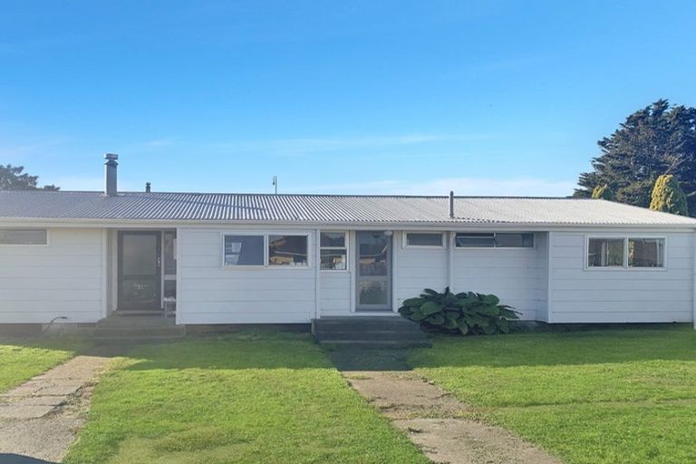 Photo of property in 33a Avenue Road, Foxton, 4814