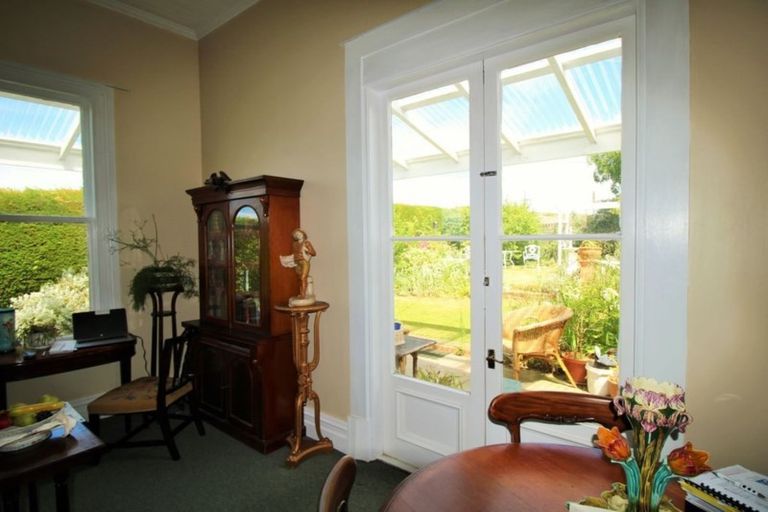 Photo of property in 52 Wharfe Street, South Hill, Oamaru, 9400