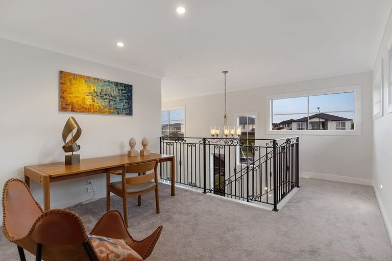 Photo of property in 13 Milano Boulevard, Karaka, Papakura, 2113