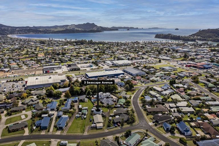 Photo of property in 3 Seascape Avenue, Whitianga, 3510