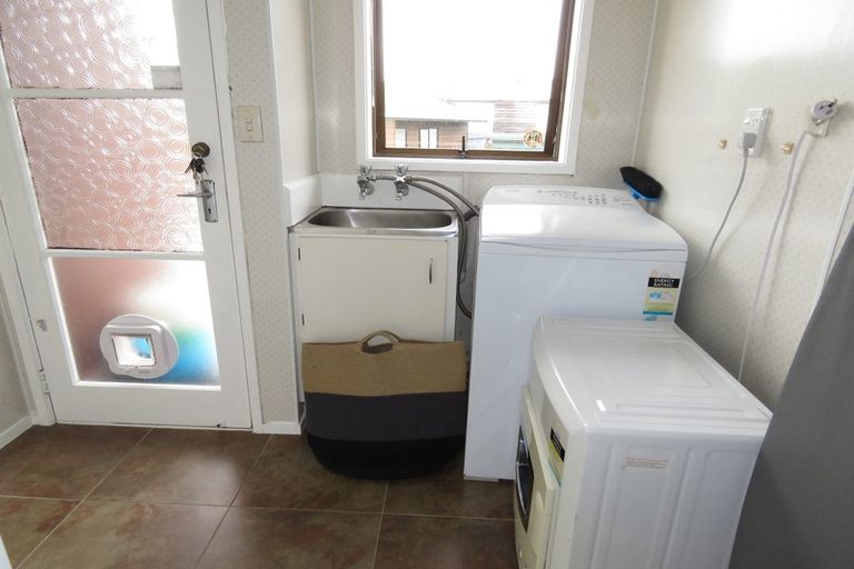 Photo of property in 3/3 Blease Street, New Lynn, Auckland, 0600