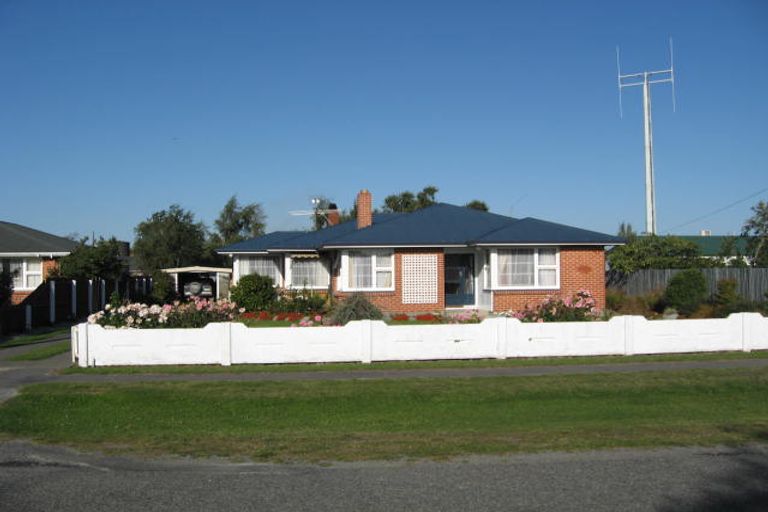 Photo of property in 2 Jackson Street, Darfield, 7510