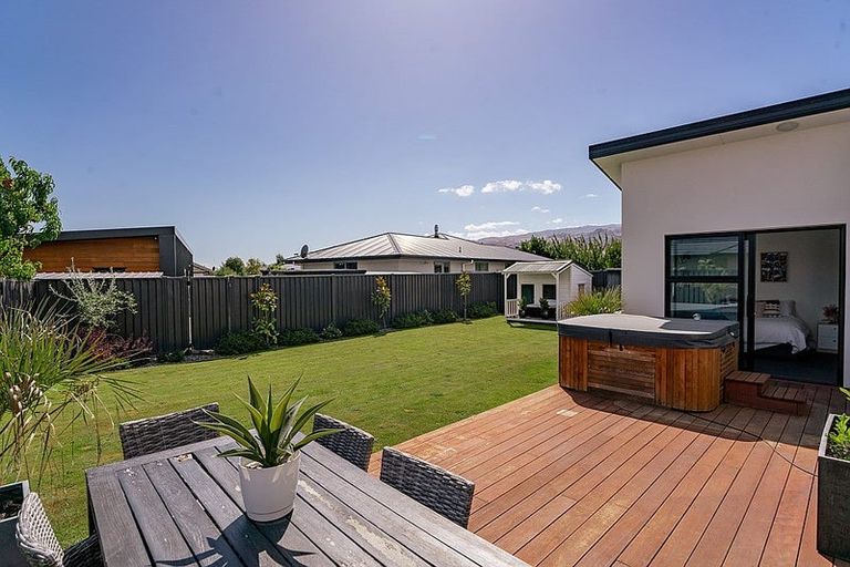 Photo of property in 6 Eldorado Place, Cromwell, 9310