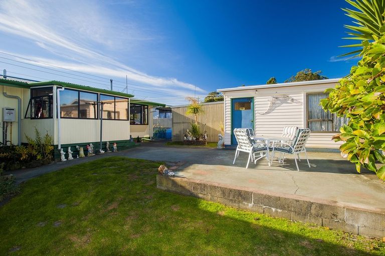 Photo of property in 115 De Lautour Road, Inner Kaiti, Gisborne, 4010