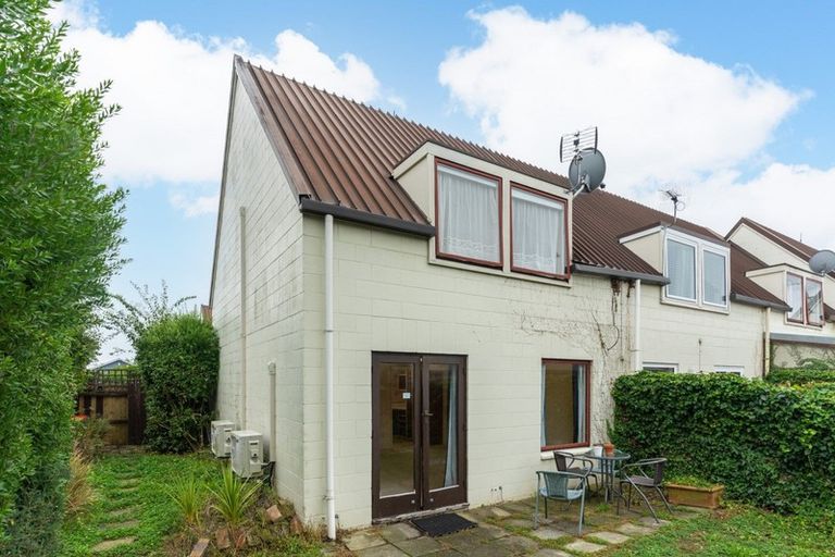 Photo of property in 5/62 Picton Avenue, Riccarton, Christchurch, 8011