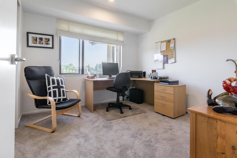 Photo of property in 211 Gills Road, Albany Heights, Auckland, 0632