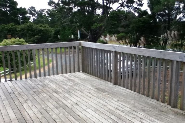 Photo of property in 1190 East Coast Road, Redvale, Albany, 0794