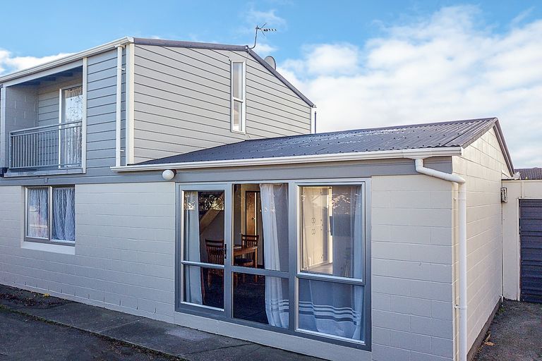 Photo of property in 2/106 Sparks Road, Hoon Hay, Christchurch, 8025