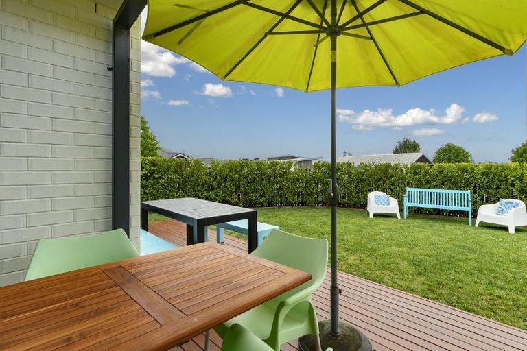 Photo of property in 2 Shea Lane, Pyes Pa, Tauranga, 3112