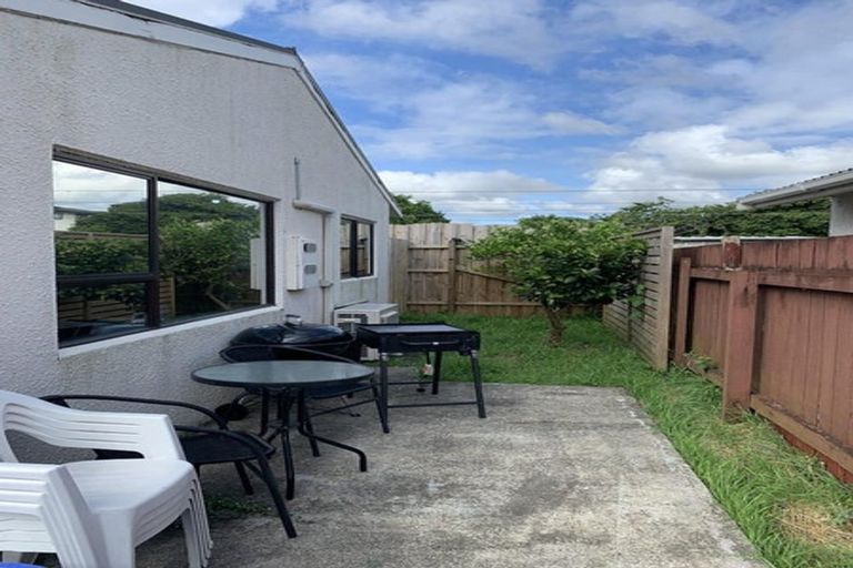 Photo of property in 3/6 Woodside Road, Manurewa, Auckland, 2102