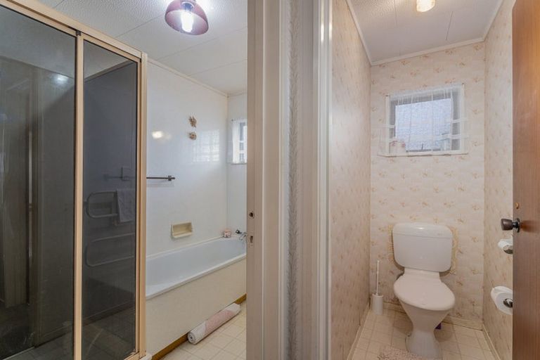 Photo of property in 9 Landel Place, Whitianga, 3510