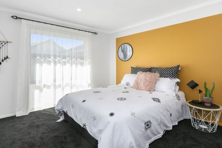 Photo of property in 17 Carrick Place, Mosgiel, 9024