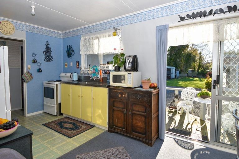 Photo of property in 237a High Street North, Carterton, 5713