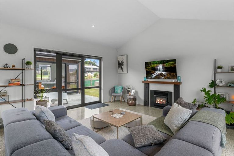 Photo of property in 23 Northcoast Place, Mangawhai Heads, Mangawhai, 0505