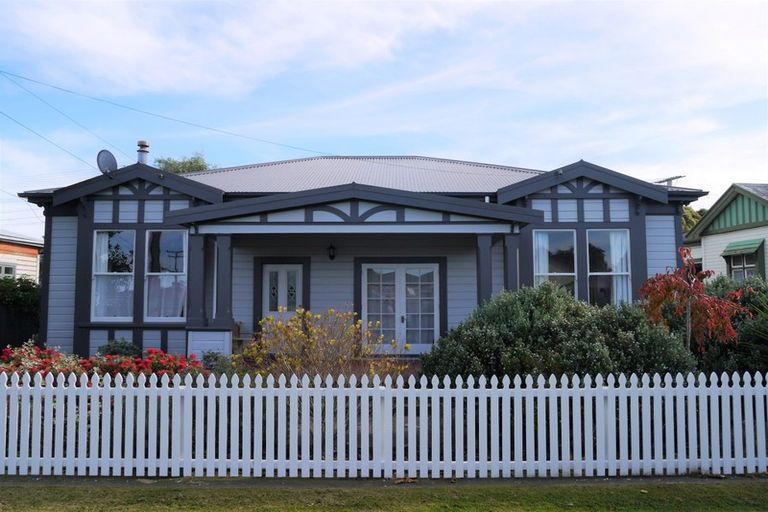 Photo of property in 15 Mason Terrace, Gonville, Whanganui, 4501