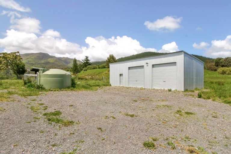 Photo of property in 226 Mangahao Road, Shannon, Palmerston North, 4474