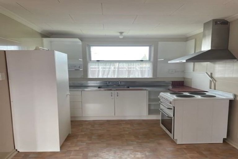 Photo of property in 48 Peel Street, Westport, 7825