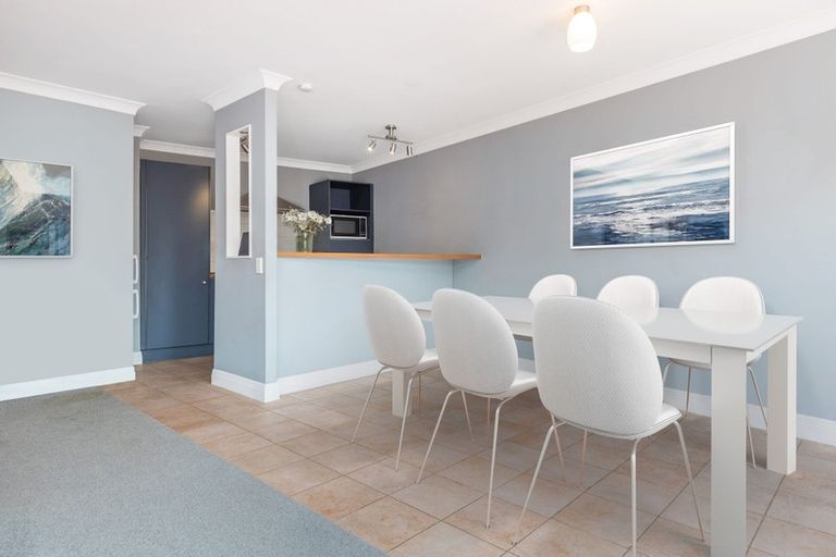 Photo of property in 54 Earnslaw Crescent, Clover Park, Auckland, 2019