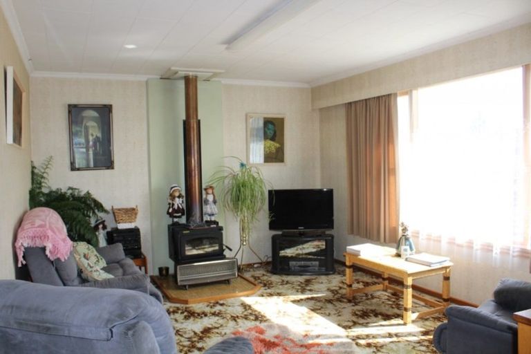 Photo of property in 68 Mackenzie Street, Winton, 9720