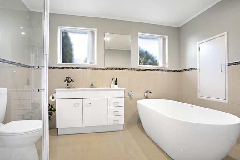 Photo of property in 67a Park Road, Carterton, 5713