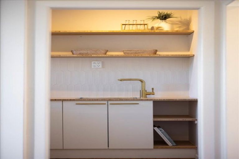 Photo of property in 19 Dunlop Road, Te Puke, 3119