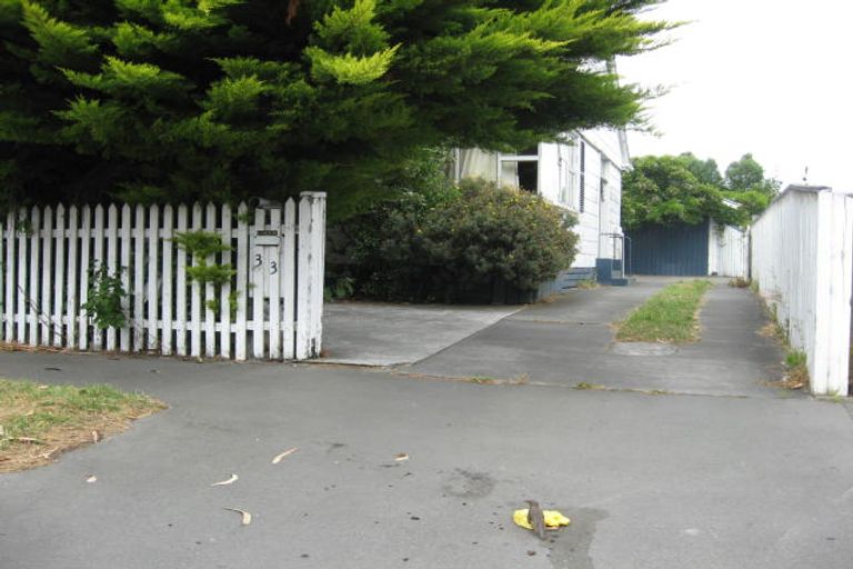 Photo of property in 33 Hillary Crescent, Upper Riccarton, Christchurch, 8041