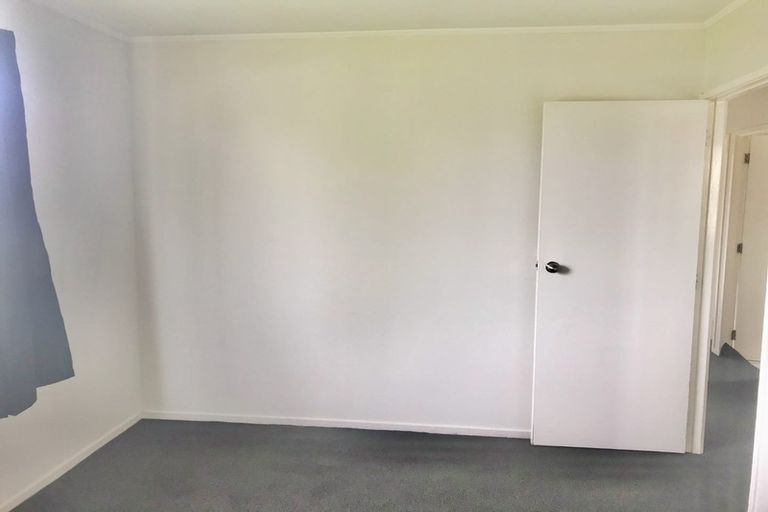 Photo of property in 6 Waterview Road, Favona, Auckland, 2024