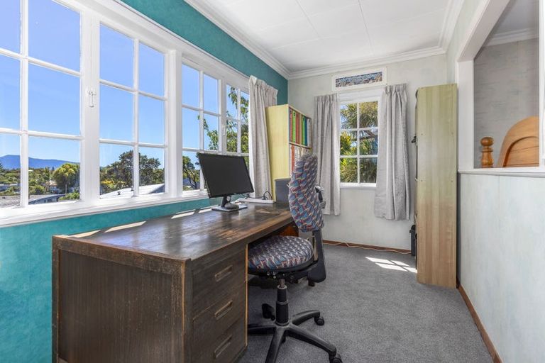 Photo of property in 57 Matai Road, Raumati South, Paraparaumu, 5032