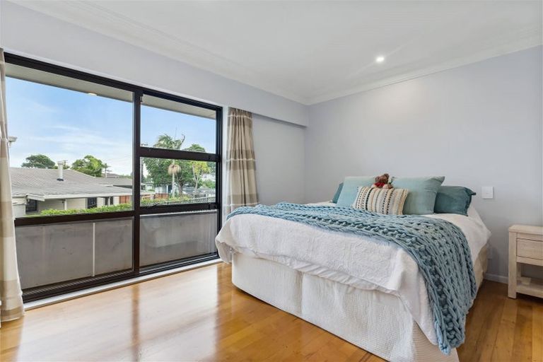 Photo of property in 37 Toroa Street, Torbay, Auckland, 0630