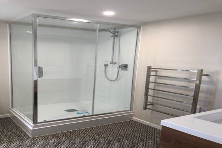 Photo of property in 72 Croydon Street, Karori, Wellington, 6012