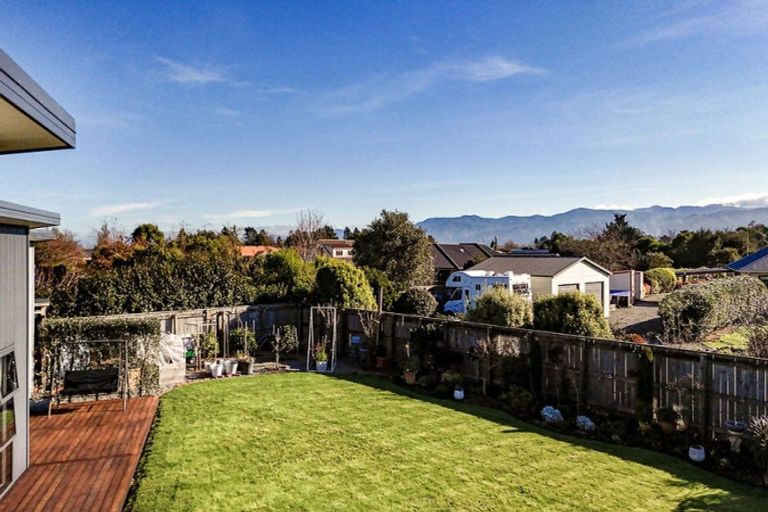 Photo of property in 7 Takahe Drive, Carterton, 5713