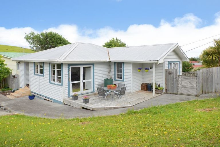 Photo of property in 94 Valley Road, Hikurangi, 0114