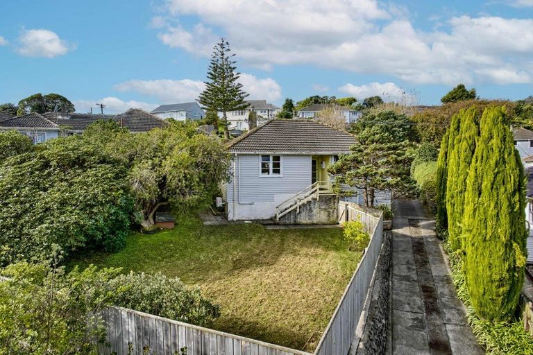 Photo of property in 62 Dimock Street, Titahi Bay, Porirua, 5022