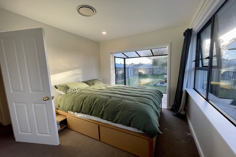 Photo of property in 18 Greenwood Close, Mairehau, Christchurch, 8013