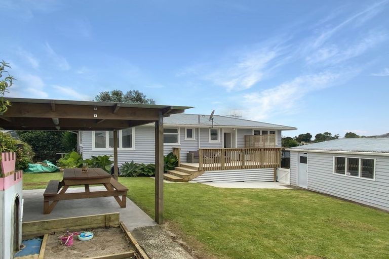 Photo of property in 20 Ogle Crescent, Te Kamo, Whangarei, 0112