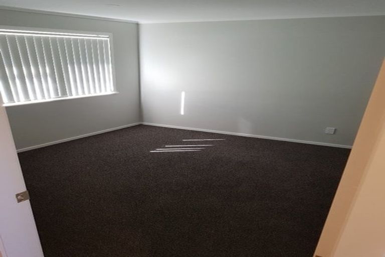 Photo of property in 25 Holland Street, Pukekohe, 2120
