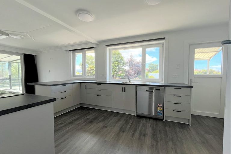 Photo of property in 65 Mornington Road, Balaclava, Dunedin, 9011